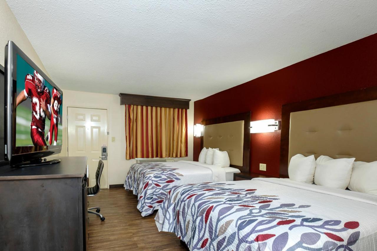 Red Roof Inn Columbus, Ms Екстер'єр фото