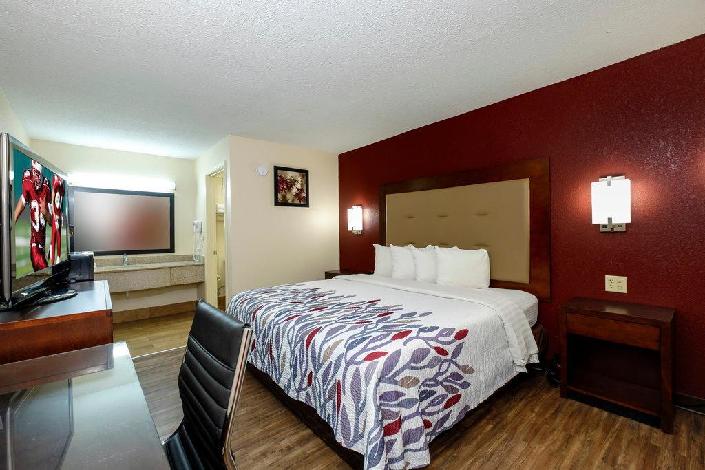 Red Roof Inn Columbus, Ms Екстер'єр фото