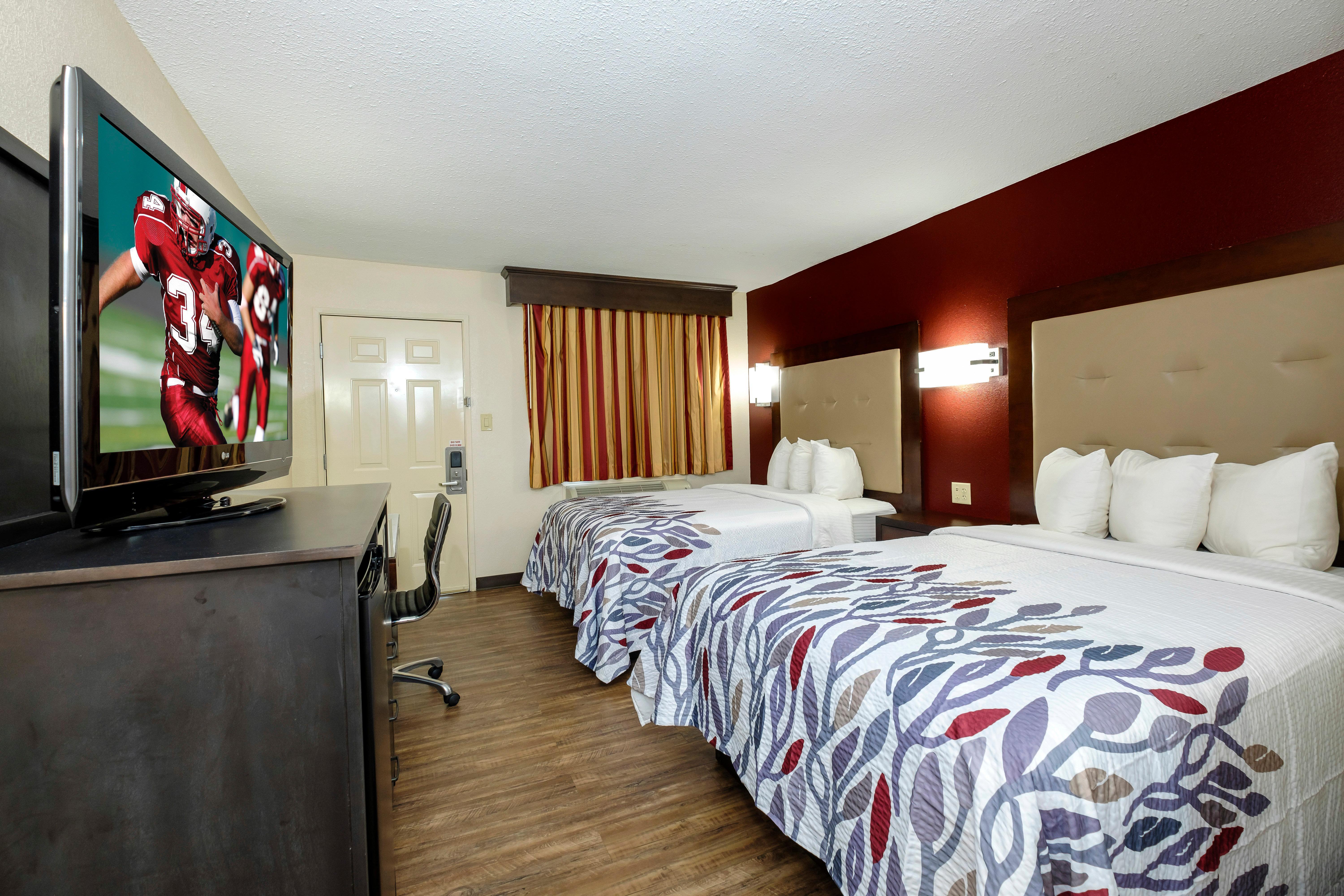 Red Roof Inn Columbus, Ms Екстер'єр фото