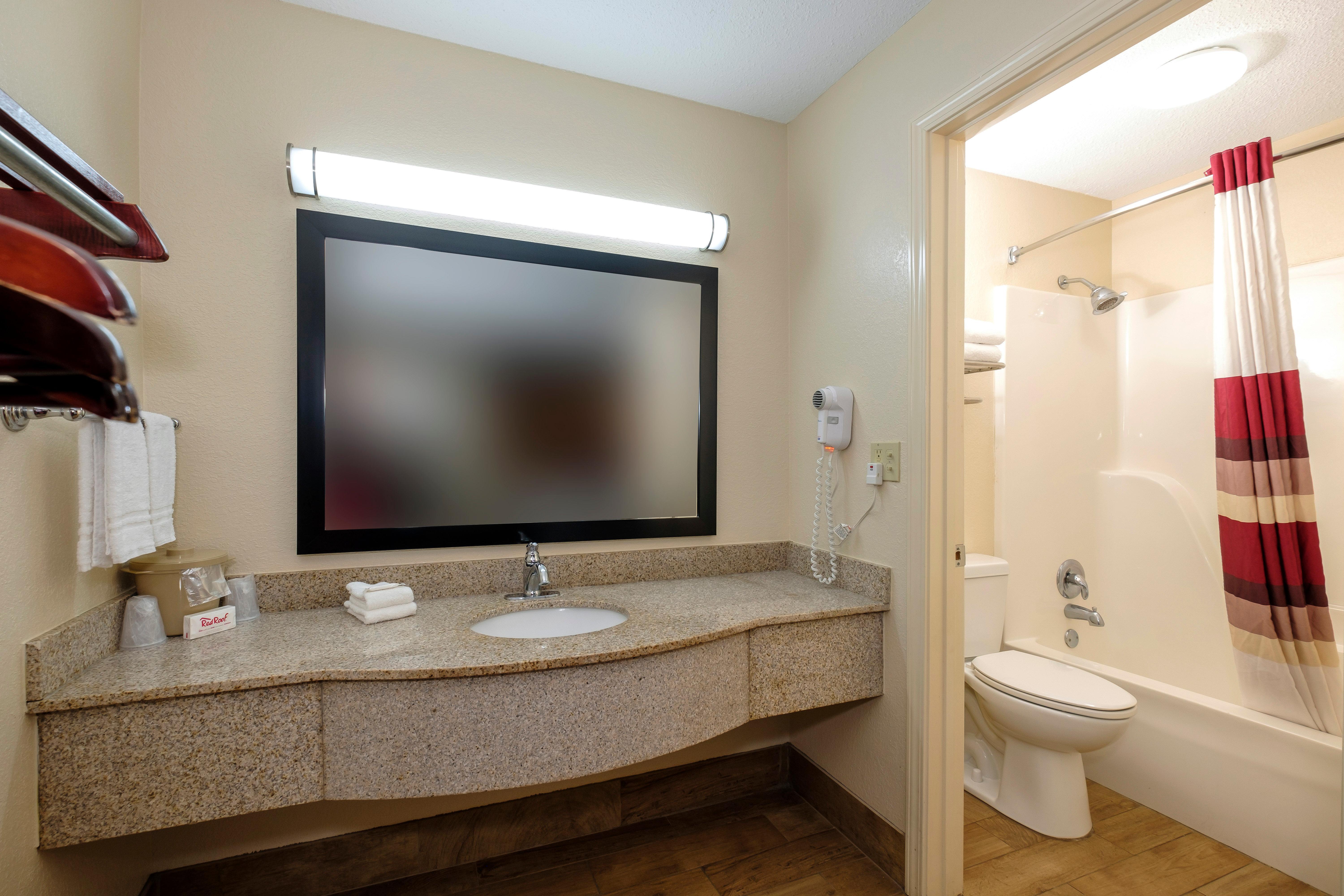 Red Roof Inn Columbus, Ms Екстер'єр фото