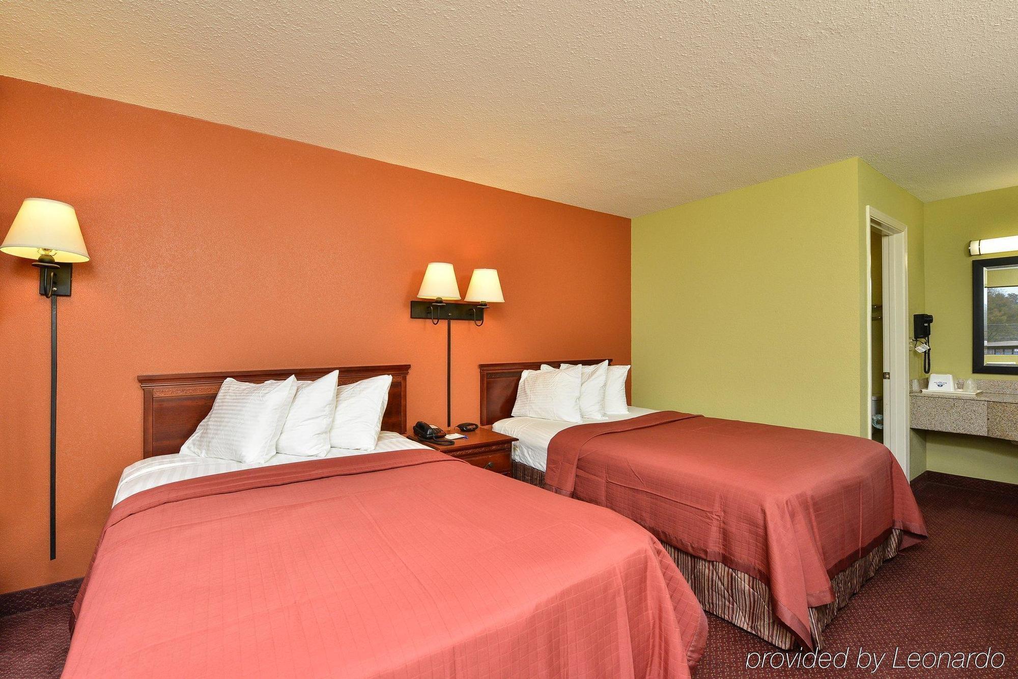 Red Roof Inn Columbus, Ms Екстер'єр фото